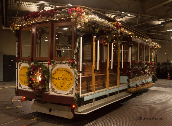 Cable Car Decorating-Final Touches