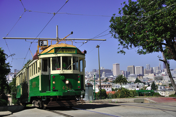 496 pulling in to Beach Yard